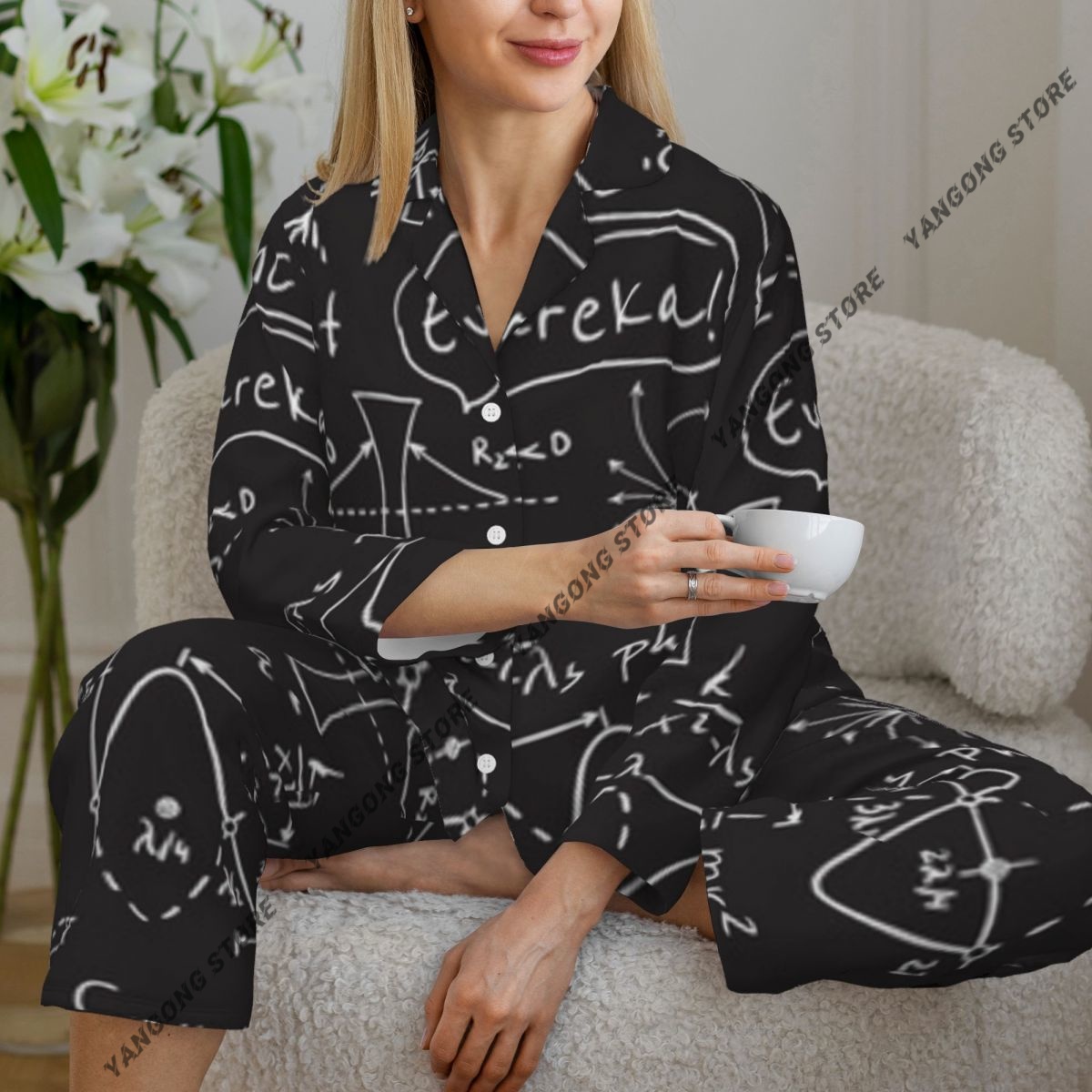 Women Sleepwear Pajamas Scienc - Monochrome Suit Set 评论和价格