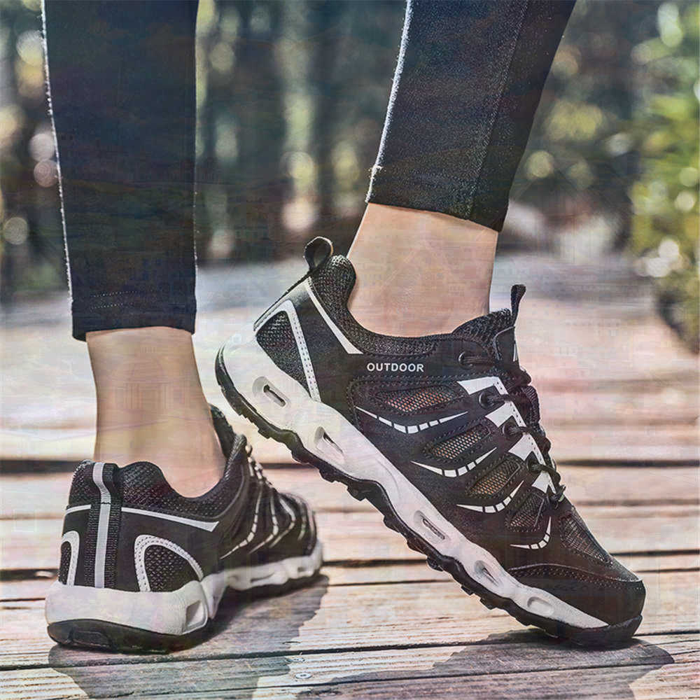 Sumer Round Tip Silver Sneaker - Formal Women Daily Wear Shoes 评论和价格